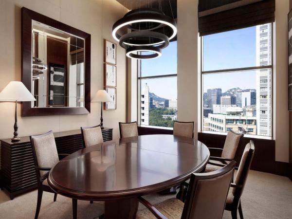 Westin Josun Seoul Hotel : photo 6 de la chambre suite présidentielle