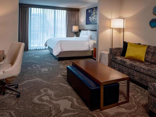 The Westin Oaks Houston at the Galleria : photo 1 de la chambre executive room, larger guest room, 1 king, sofa bed
