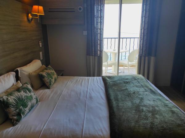 Hôtel Calavita Rooftop & Spa : photo 4 de la chambre chambre double supérieure - vue sur mer