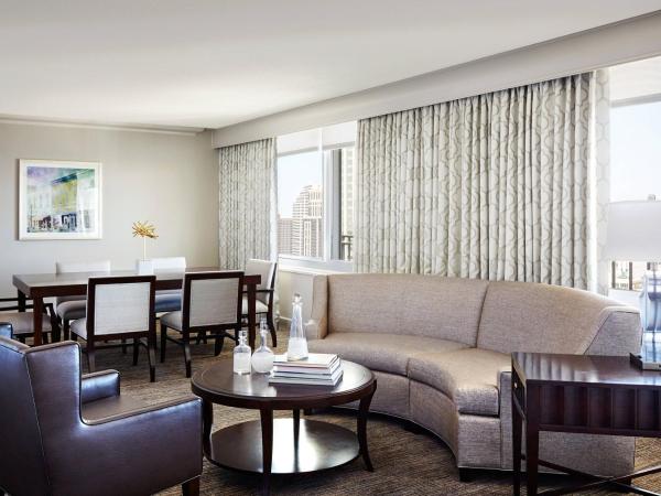 New Orleans Marriott : photo 4 de la chambre suite 1 chambre lit king-size