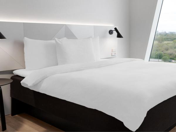 AC Hotel by Marriott Bella Sky Copenhagen : photo 1 de la chambre chambre 1 lit queen-size deluxe plus spacieuse