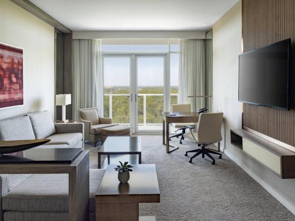 JW Marriott Orlando Bonnet Creek Resort & Spa : photo 1 de la chambre suite d’angle 2 chambres