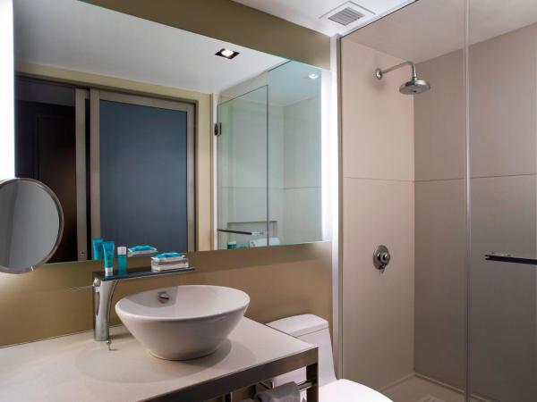 W New York - Times Square : photo 2 de la chambre chambre lit king-size wonderful - vue sur ville