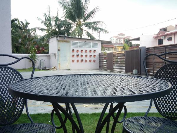 Bercham Vacation House : photo 1 de la chambre maison 9 chambres