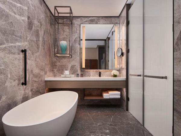 Tianjin Marriott Hotel National Convention and Exhibition Center : photo 8 de la chambre chambre deluxe avec 2 lits doubles