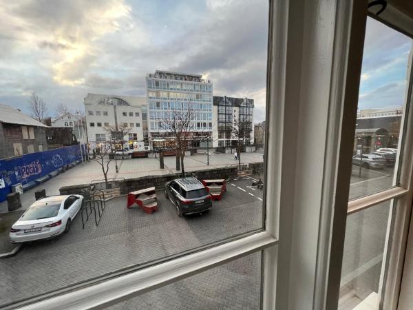 Heart House Guesthouse : photo 1 de la chambre chambre double avec salle de bains privative