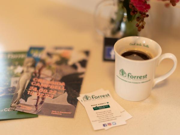 Forrest Hotel & Apartments : photo 1 de la chambre offre spéciale - chambre double - service de ménage limité