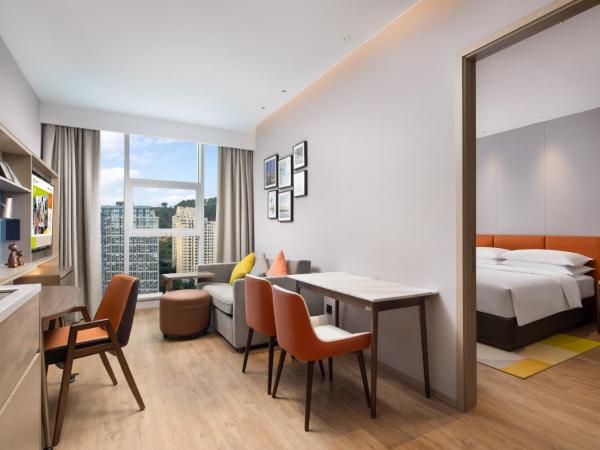 Home2 Suites by Hilton Chongqing Yubei : photo 2 de la chambre suite supérieure
