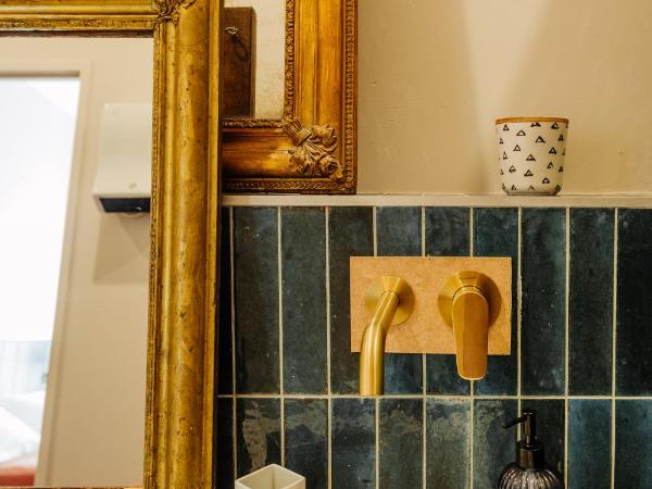 La Maison de Gruissan : photo 7 de la chambre chambre lit queen-size