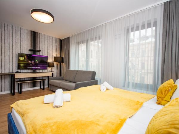 InPoint Apartments G13 near Old Town & Kazimierz : photo 4 de la chambre studio lit king-size avec canapé-lit