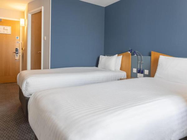 Holiday Inn Express Aberdeen City Centre, an IHG Hotel : photo 8 de la chambre chambre lits jumeaux