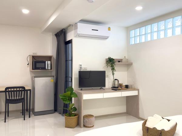 Darin Chiangmai Hotel and Residence : photo 1 de la chambre chambre lit king-size supérieure