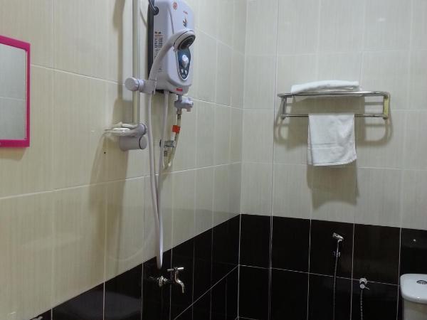 Alor Villa : photo 3 de la chambre chambre double standard