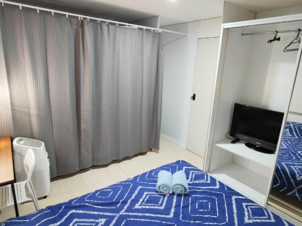 72 on NEWNHAM : photo 8 de la chambre chambre lit queen-size