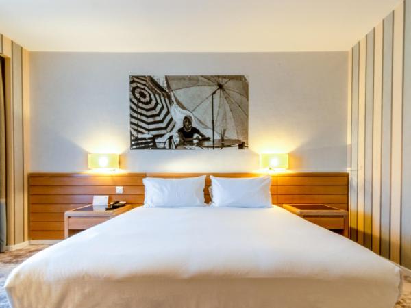 Holiday Inn Nice - Port St Laurent, an IHG Hotel : photo 5 de la chambre chambre double standard avec balcon