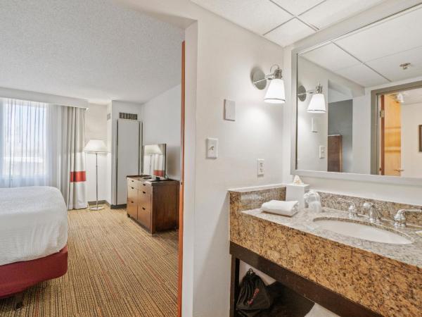 315 LoSo Hotel Airport : photo 1 de la chambre suite deluxe avec lit king-size
