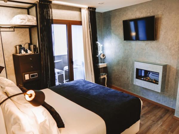 Mamma Mia Hotel Boutique - Only Adults : photo 7 de la chambre chambre double deluxe avec balcon