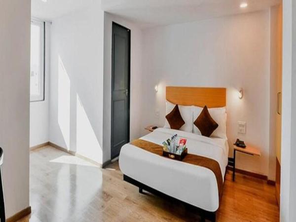 FabHotel Lupin Internation : photo 3 de la chambre chambre double supérieure