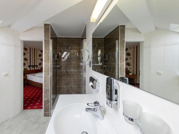 Hotel Berlin : photo 2 de la chambre chambre simple