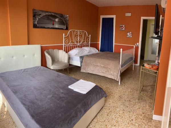 B&B Centralstationhouse : photo 3 de la chambre chambre triple classique