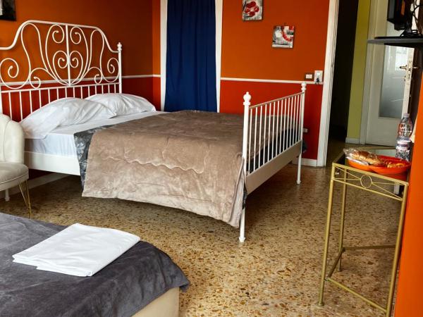 B&B Centralstationhouse : photo 4 de la chambre chambre triple classique