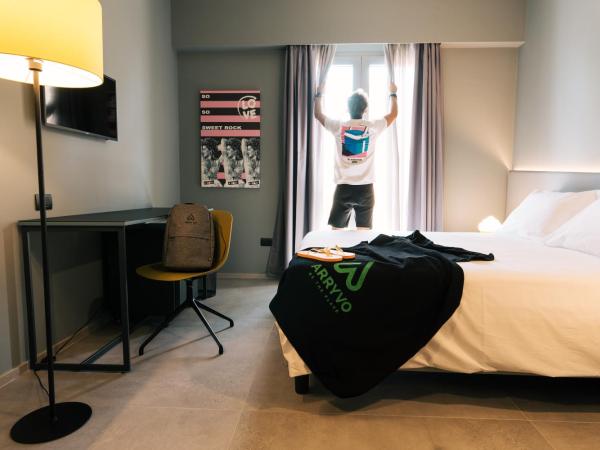 Arryvo Hotel : photo 8 de la chambre chambre double ou lits jumeaux - accessible aux personnes à mobilité réduite
