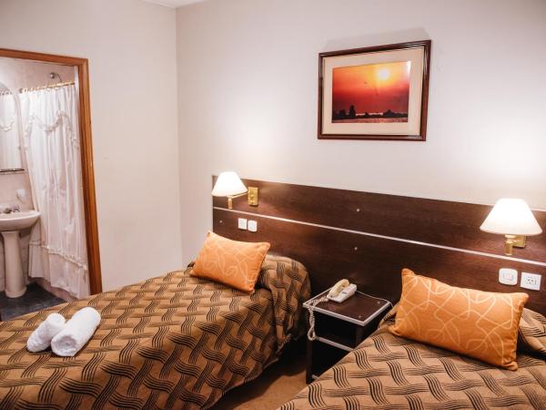 Hotel Pacífico : photo 10 de la chambre chambre lits jumeaux standard