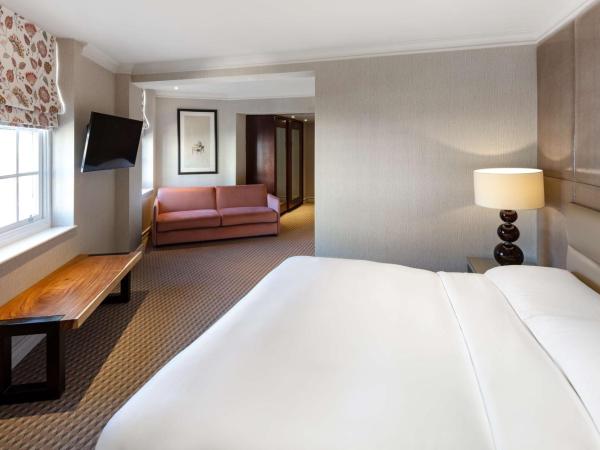 Radisson Blu Hotel, London Bond Street : photo 1 de la chambre chambre premium de luxe