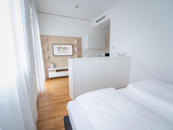 sHome Hotel Graz - Self-Check-in & free parking : photo 1 de la chambre studio - accessible aux personnes à mobilité réduite 