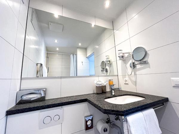 Gasthaus zur Waldegg; BW Signature Collection : photo 10 de la chambre chambre simple avec lit queen-size