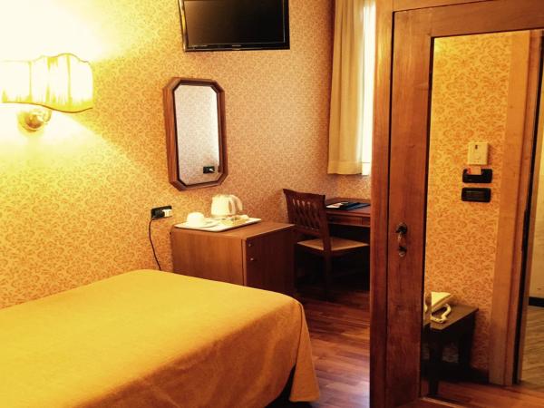 Hotel Il Guercino : photo 3 de la chambre chambre simple