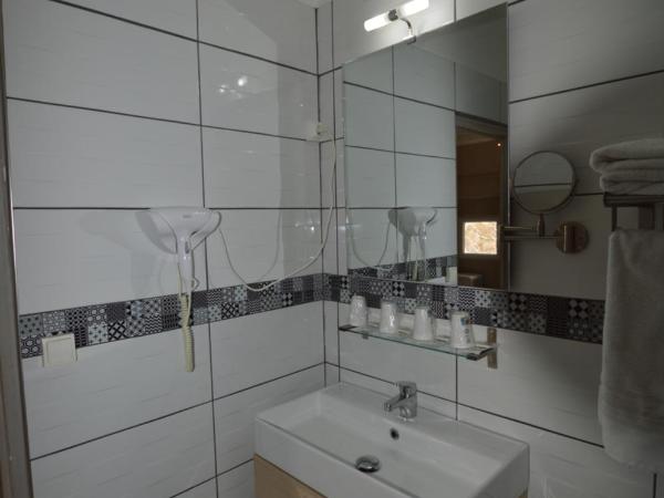 Les Lavandes : photo 2 de la chambre chambre quadruple