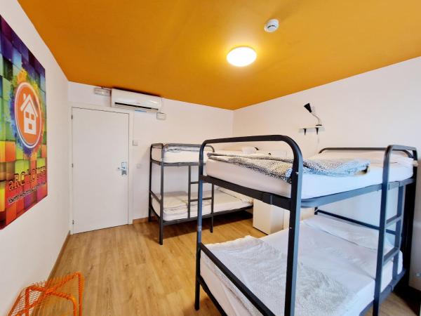 Arc House Barcelona : photo 3 de la chambre lit simple dans dortoir pour femmes