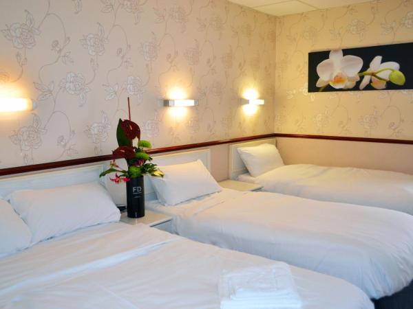 Lyndene Hotel : photo 4 de la chambre chambre triple