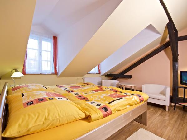 Pension Ibérica : photo 4 de la chambre studio double ou lits jumeaux