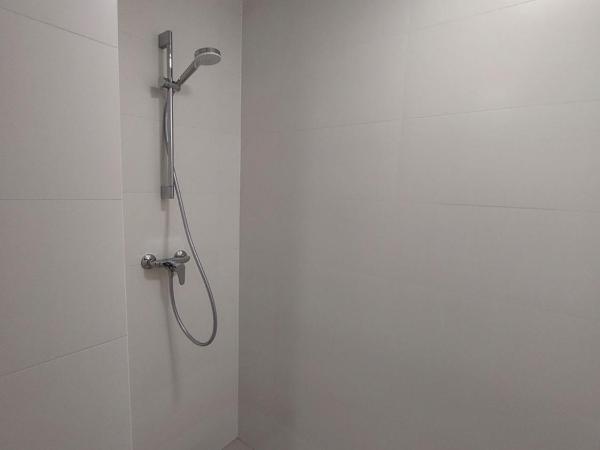 Pokoje Kraków Tyniec Hostel : photo 8 de la chambre appartement