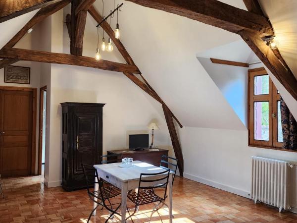 Manoir de la Maison Blanche : photo 2 de la chambre chambre quadruple confort