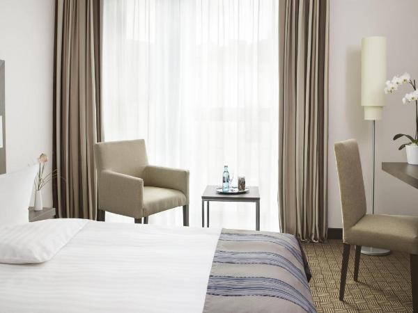 IntercityHotel Bonn : photo 2 de la chambre chambre double ou lits jumeaux affaires 