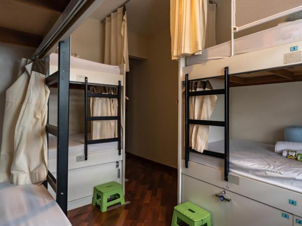 Hostel B2B SP : photo 9 de la chambre lit dans dortoir pour hommes de 6 lits