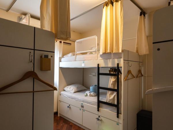 Hostel B2B SP : photo 5 de la chambre lit dans dortoir pour hommes de 6 lits