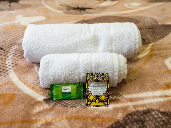 Hostel B2B SP : photo 1 de la chambre chambre double avec salle de bains privative extérieure