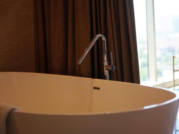 MORAZEN Surabaya : photo 3 de la chambre junior suite king include breakfast – no smoking