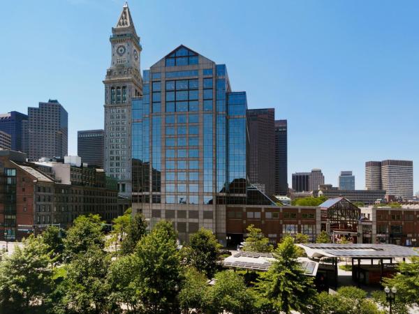 Boston Marriott Long Wharf : photo 6 de la chambre chambre lit king-size - vue sur ville