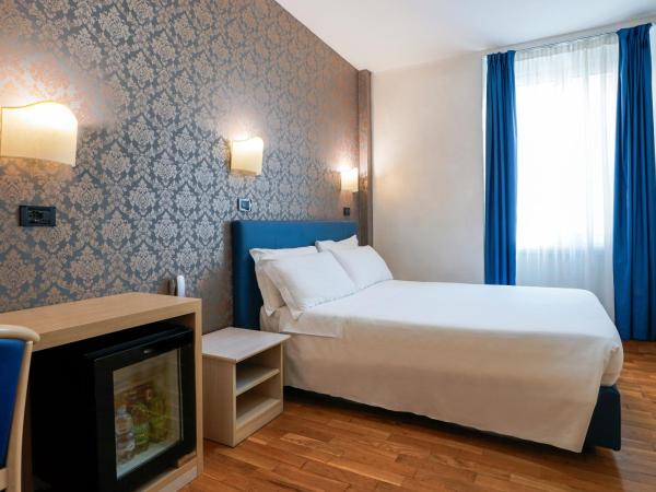 Hotel Panizza : photo 1 de la chambre petite chambre double