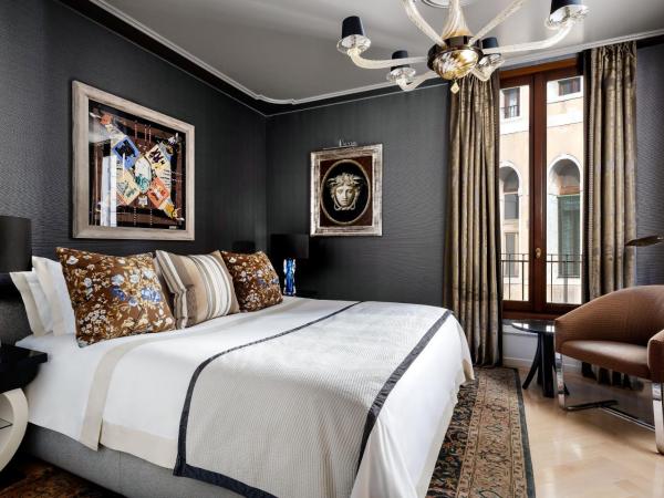 The Gritti Palace, a Luxury Collection Hotel, Venice : photo 9 de la chambre suite patron 1 chambre lit king-size plus spacieuse - vue sur grand canal