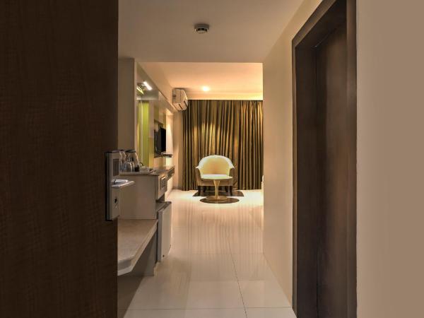 Treebo Premium Metropolis : photo 10 de la chambre chambre double standard