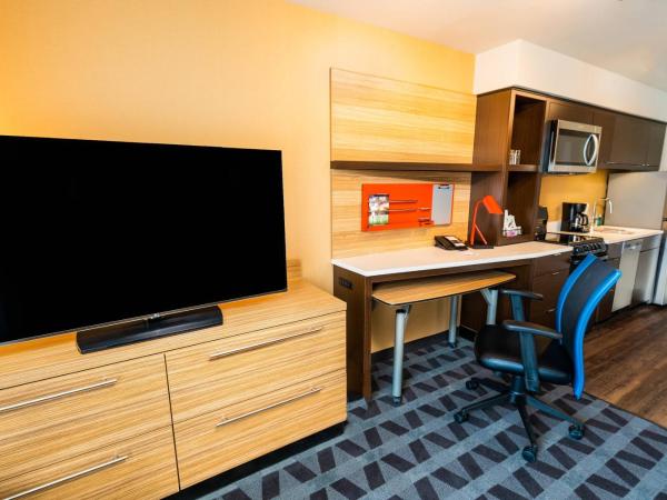 TownePlace Suites By Marriott Las Vegas Stadium District : photo 5 de la chambre suite lit queen-size deluxe