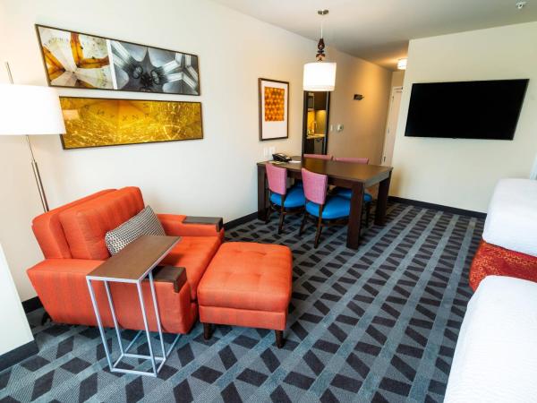 TownePlace Suites By Marriott Las Vegas Stadium District : photo 1 de la chambre studio, 2 queen beds