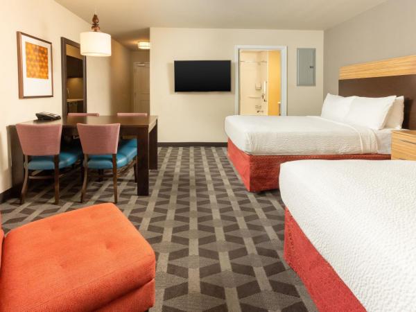 TownePlace Suites By Marriott Las Vegas Stadium District : photo 1 de la chambre studio, 2 queen beds, corner room