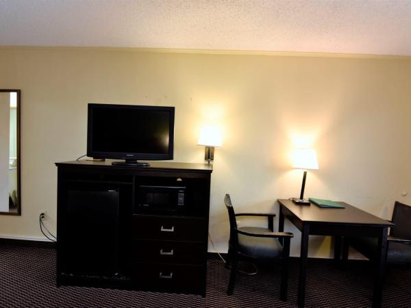 Rodeway Inn Harbison Area : photo 4 de la chambre chambre lit king-size - fumeurs